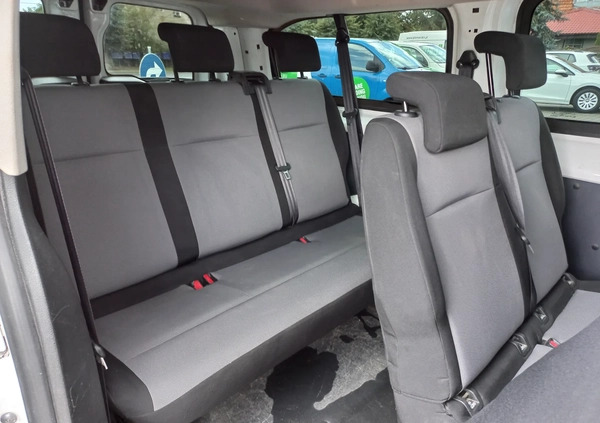 Toyota ProAce cena 99900 przebieg: 181000, rok produkcji 2018 z Strumień małe 154